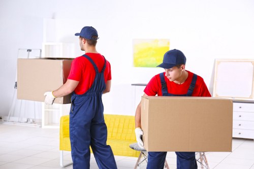 Professional packing and unpacking services for Surrey homes and businesses